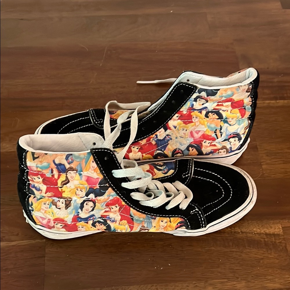 Vans Black and White Sneakers Classic High-Top Design Disney Princess